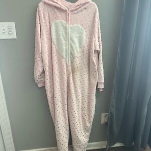 NWT: SO 3X adult woman’s onesie pajamas with hood